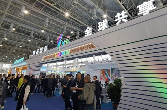 公司助力貴州石企組團亮相 第二十四屆廈門國際石材展 